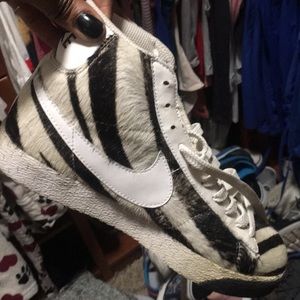 zebra nikes